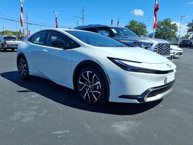 2025 Toyota Prius Plug-In Hybrid